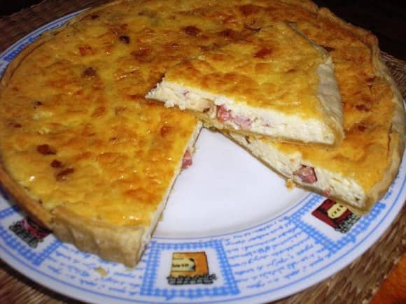 Masa quebrada rellena