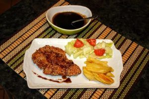 PECHUGAS DE POLLO ADOBADO CRUJIENTE CON SALSA DE SOJA Y MIEL
