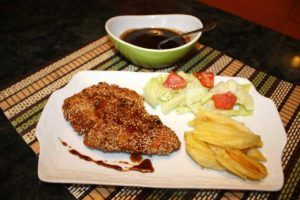 PECHUGAS DE POLLO ADOBADO CRUJIENTE CON SALSA DE SOJA Y MIEL
