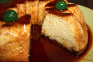 Flan de naranja con bizcochos